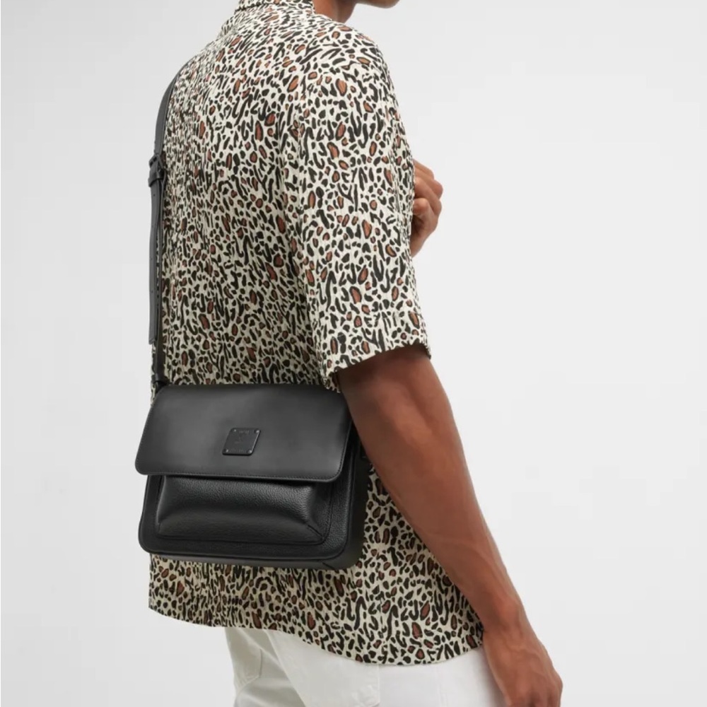 NWT MCM Mens Klassic Leather Small Messenger Bag